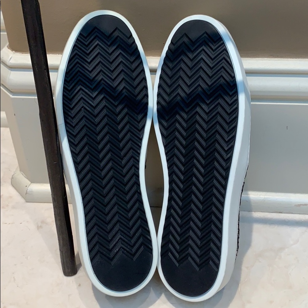 Like New! Rag And Bone Size 8 - image 7